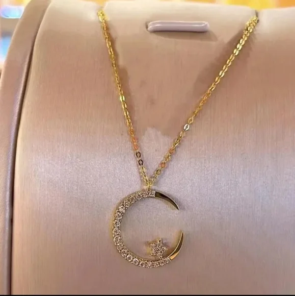 14k.Gold Plated Crescent Moon Necklace - Picture 10 of 11